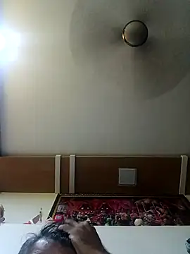 carria homes online show from 11-11-25, 07:52