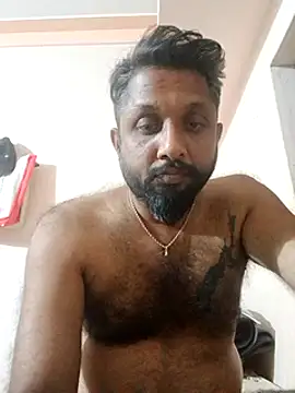 Snapshot of carria_homes chatting on 02-18-25, 05:53 carria homes online show from 02-18-25, 05:53