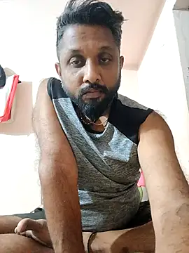 Snapshot of carria_homes chatting on 02-15-25, 06:23 carria homes online show from 02-15-25, 06:23