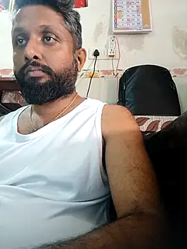 Snapshot of carria_homes chatting on 03-03-25, 09:02 carria homes online show from 03-03-25, 09:02