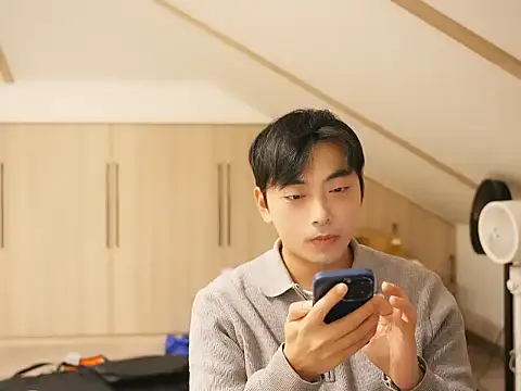 Snapshot of chinalover4199 chatting on 01-10-26, 10:43 chinalover4199 online show from 01-10-26, 10:43