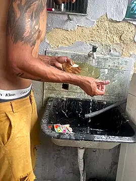 casalhot2533 online show from 11-17-25, 12:53