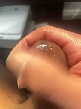 Snapshot of MrLatinKing chatting on 01-18-25, 03:05 MrLatinKing online show from 01-18-25, 03:05