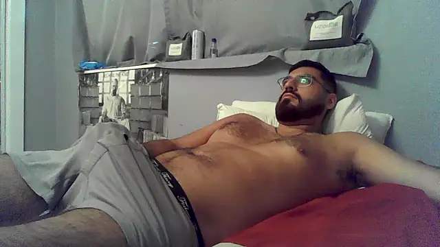 Snapshot of halo_2727 chatting on 10-29-25, 03:55 halo 2727 online show from 10-29-25, 03:55