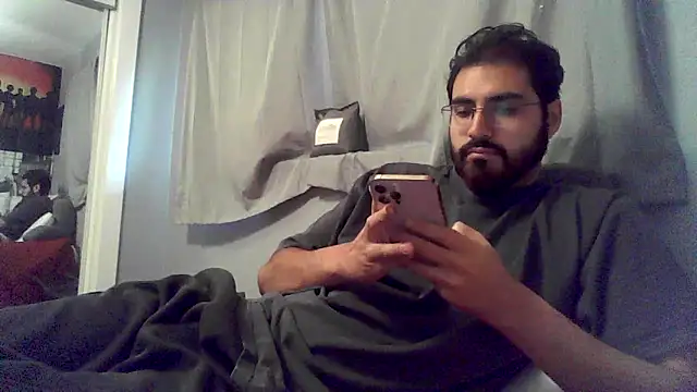 Snapshot of halo_2727 chatting on 01-07-25, 11:03 halo 2727 online show from 01-07-25, 11:03