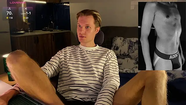 Leonnextdoor online show from 02-15-26, 07:02