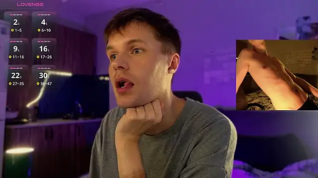 Leonnextdoor online show from 03-19-26, 01:27