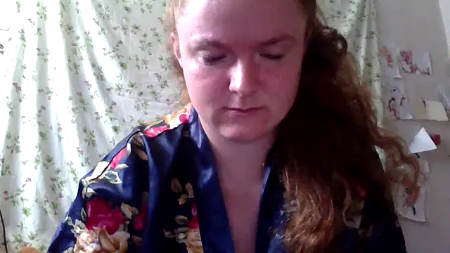 Snapshot of Rae_Jeannie chatting on 07-21-26, 07:31 Rae Jeannie online show from 07-21-26, 07:31