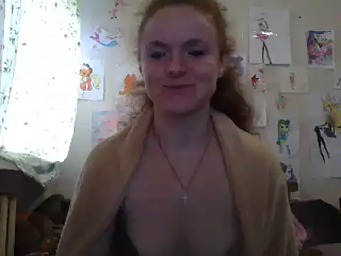 Snapshot of Rae_Jeannie chatting on 02-08-25, 10:18 Rae Jeannie online show from 02-08-25, 10:18