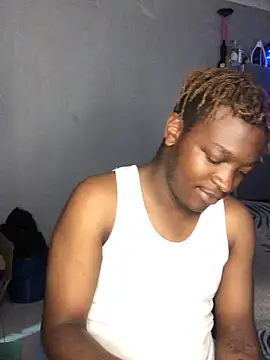 Snapshot of Redfucks333 chatting on 02-23-26, 07:58 Redfucks333 online show from 02-23-26, 07:58