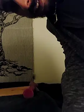 Snapshot of Levi_Latino chatting on 01-22-25, 11:53 Levi Latino online show from 01-22-25, 11:53