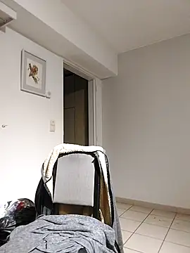 Snapshot of Levi_Latino chatting on 10-31-25, 10:05 Levi Latino online show from 10-31-25, 10:05