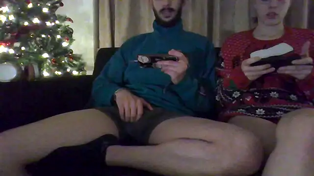 Snapshot of Levi_Latino chatting on 12-26-24, 06:33 Levi Latino online show from 12-26-24, 06:33