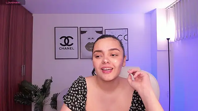 amelia cherry online show from 09-27-25, 11:38