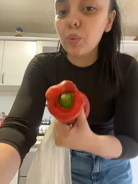 amelia cherry online show from 09-17-25, 07:27
