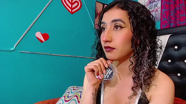 valerie mase online show from 10-28-25, 08:08