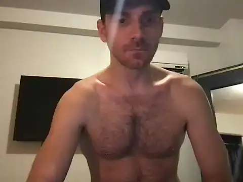 Snapshot of Edgewtrvers chatting on 01-14-26, 01:31 Edgewtrvers online show from 01-14-26, 01:31