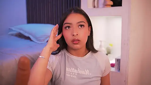Camila dupont online show from 07-10-26, 03:50