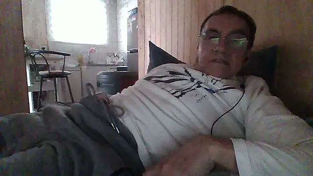 santiagon2015 online show from 07-28-26, 09:47