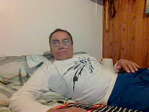 santiagon2015 online show from 02-10-25, 02:41