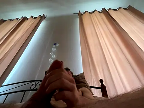 tomasek28 online show from 10-05-25, 07:43