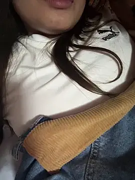 lunagonzales lima 2007 online show from 11-02-25, 02:16