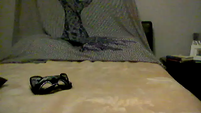 Snapshot of Betty2u chatting on 02-17-25, 06:28 Betty2u online show from 02-17-25, 06:28