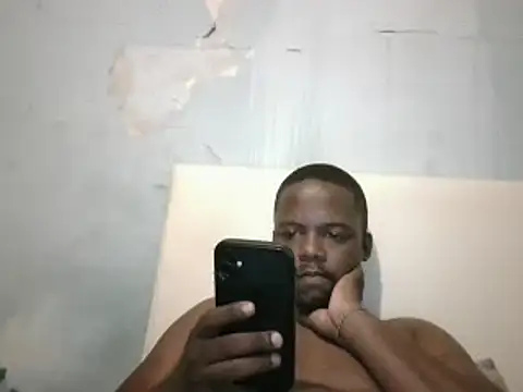 ThamiXX online show from 01-12-25, 11:04