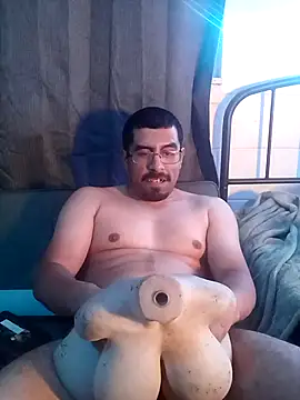 k1oudE online show from 04-18-26, 02:36