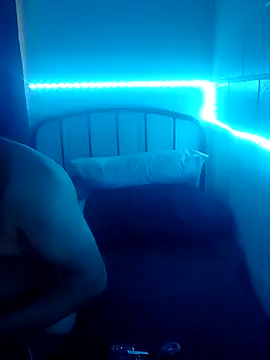 k1oudE online show from 04-02-26, 03:30