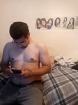 k1oudE online show from 02-11-26, 04:23