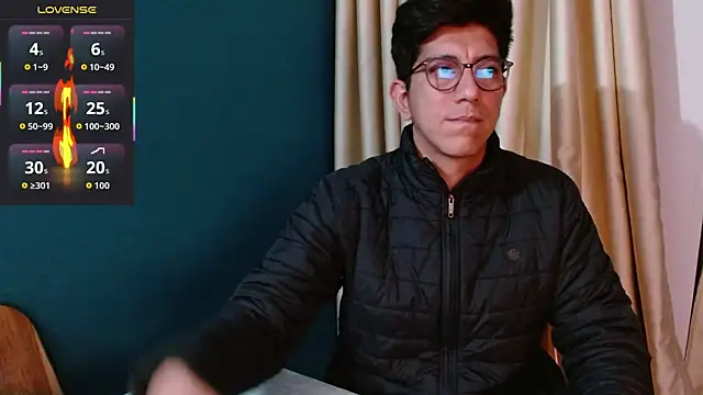 Noah-cock online show from 11-16-25, 07:46