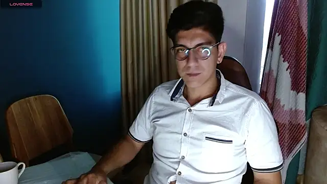 Noah-cock online show from 11-26-25, 10:32