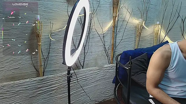 MarcoVitto online show from 11-29-25, 03:45