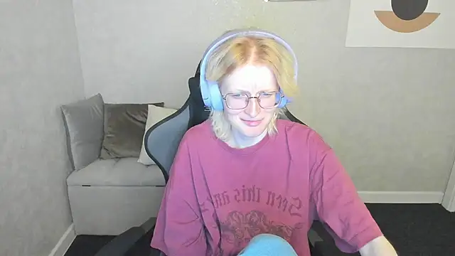 ElizabethHarpper online show from 09-19-25, 01:09