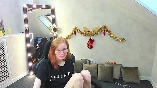 ElizabethHarpper online show from 01-26-25, 04:41