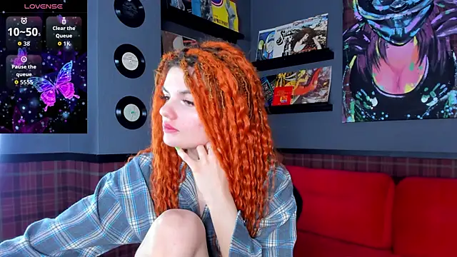 CharlotteMitchell online show from 10-07-25, 12:00