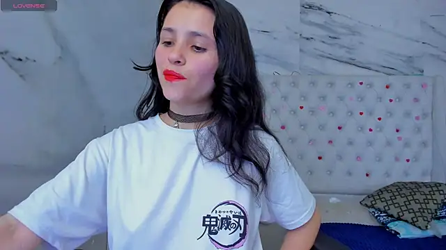 Snapshot of arissha_lee chatting on 06-05-26, 01:21 arissha lee online show from 06-05-26, 01:21
