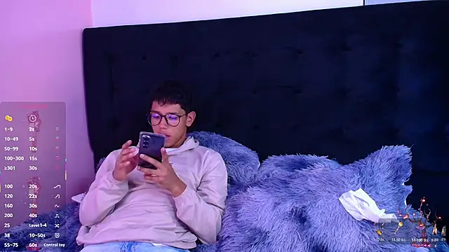 RyanPricee online show from 11-26-25, 04:12