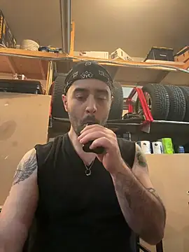 Faded-Solo online show from 07-25-26, 01:46