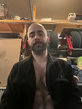 Snapshot of Faded-Solo chatting on 05-23-26, 02:21 Faded-Solo online show from 05-23-26, 02:21