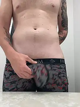 tcadle1824 online show from 12-28-24, 05:44