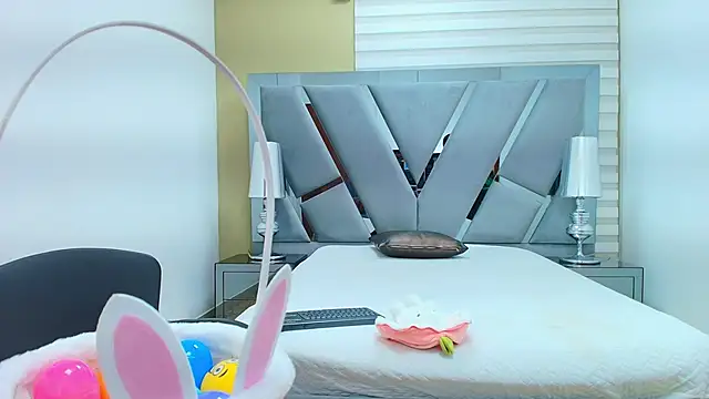 DAVID VICTORIAA online show from 03-31-26, 01:13