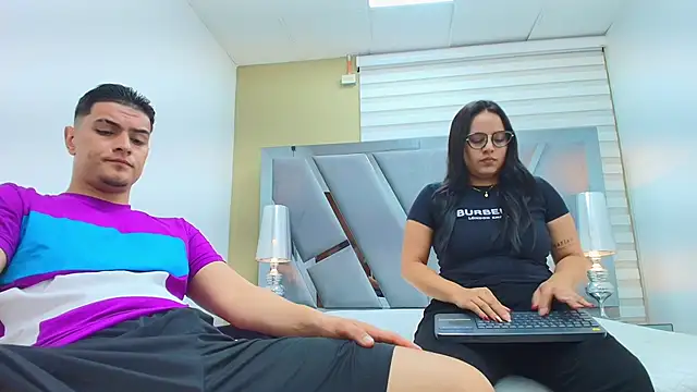 DAVID VICTORIAA online show from 03-30-26, 01:01