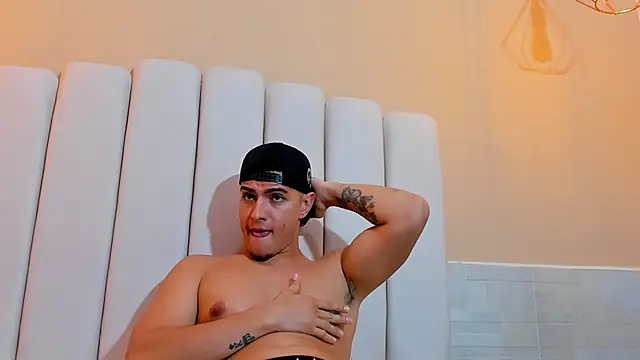 DAVID VICTORIAA online show from 03-12-25, 04:02