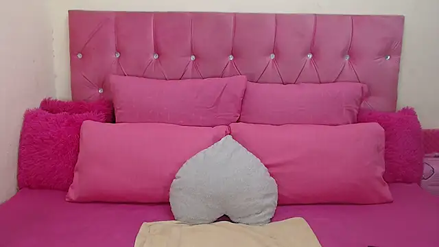 naughtiest baddy online show from 10-30-25, 07:11