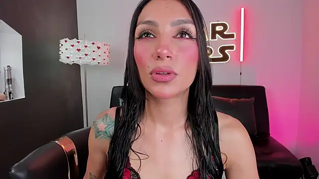 Snapshot of miss___evangeline chatting on 06-03-26, 02:34 miss evangeline online show from 06-03-26, 02:34