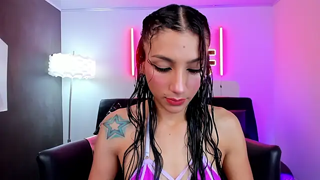 miss   evangeline online show from 02-04-26, 02:17