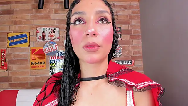 miss   evangeline online show from 10-27-25, 02:34