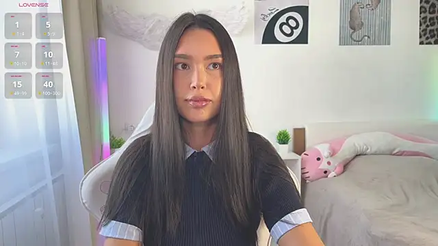 kittenrisha online show from 07-28-26, 04:09